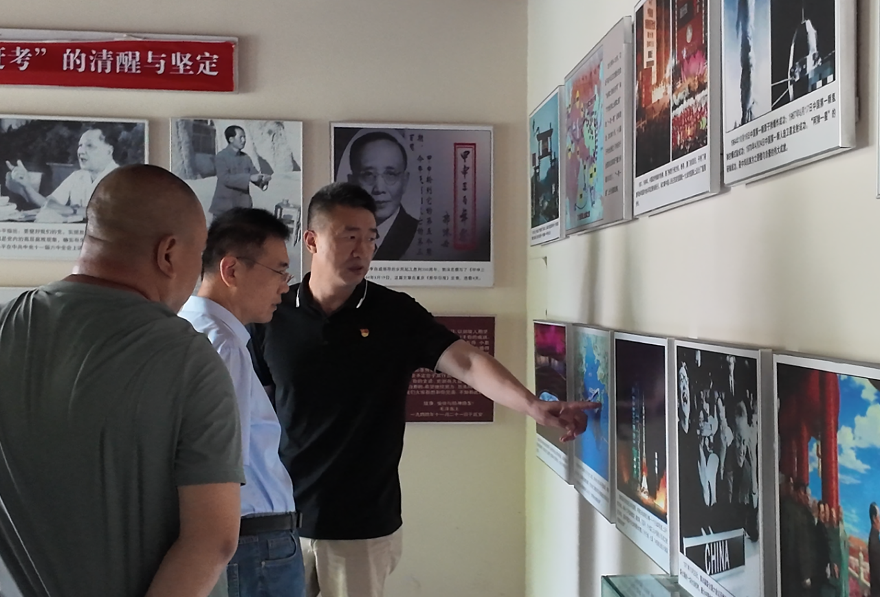 八一建軍節｜秦熱發電公司組織退役軍人參觀甲申史鑒館