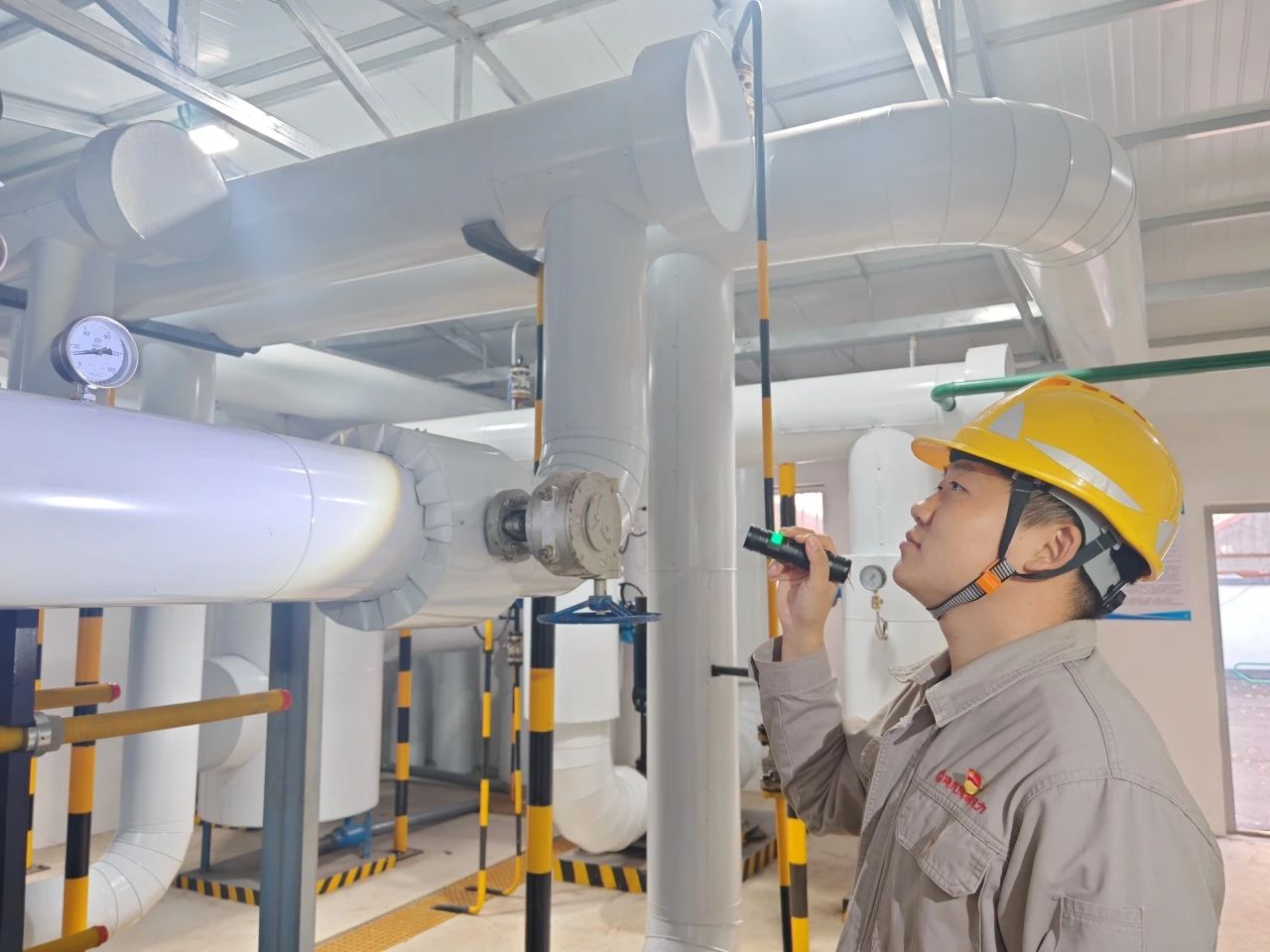 黨建引領聚合力 煦城熱力黨支部全力備戰供暖季