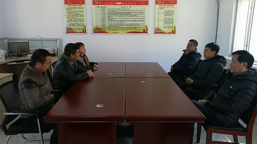 歲寒情深暖人心，建投能源黨委書記、董事長王雙海一行到窯子溝村慰問貧困戶